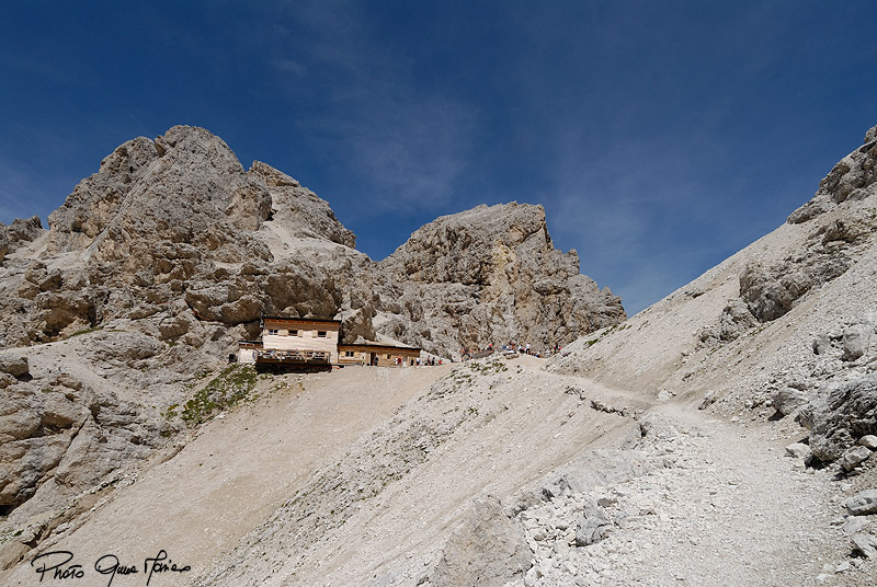 Rifugi e Bivacchi d''Italia.......